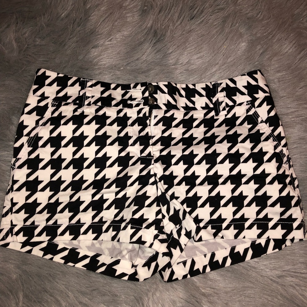 Loudmouth Ladies Houndstooth Shorts EUC